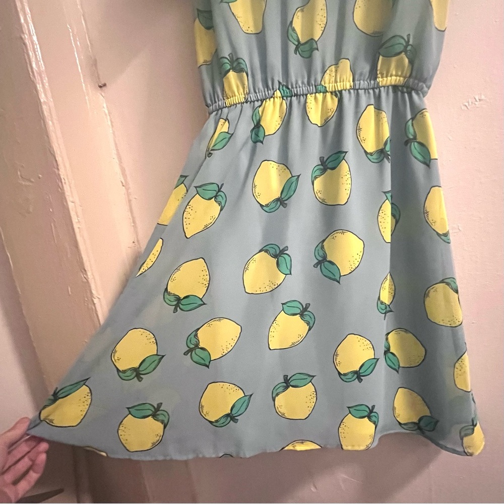 Modcloth blue & yellow lemon print swing dress with peter pan collar - Picture 4 of 16